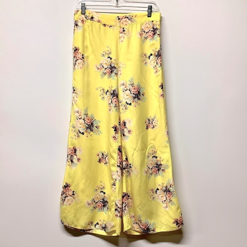 Anthropologie Feather & Bone Yellow Wide Leg Crop Pants Floral Print Resort